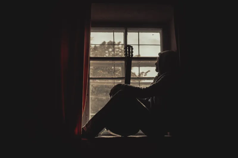 The Strange Grief of Coming Home: Why Re-Entry After Travel Hits So Hard